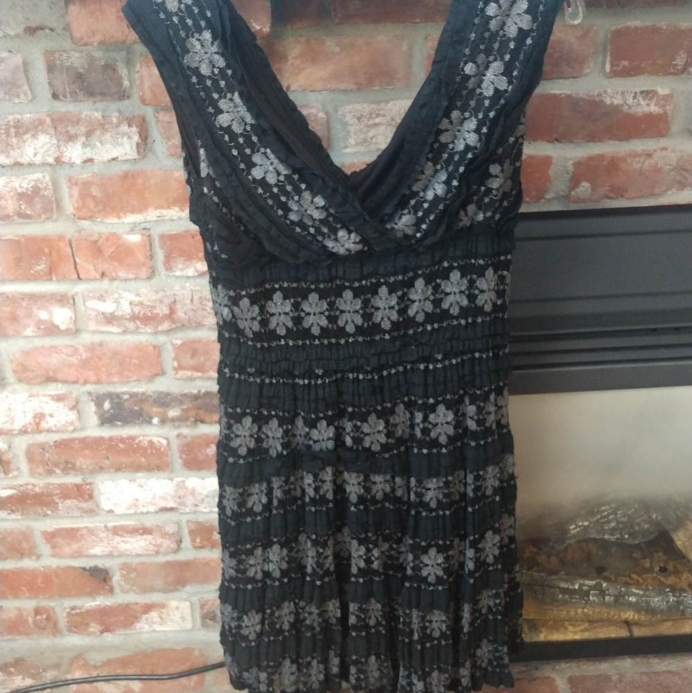 Lacey black and gray dress